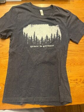 Grace Is Greater Women’s Graphic T-Shirt - Charcoal